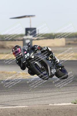 media/Sep-07-2024-Pacific Track Time (Sat) [[9bb89f5e83]]/A group/Phone Wall Paper 1000am/